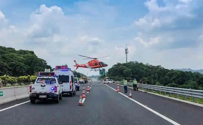 中江高速公路汽车救援案例